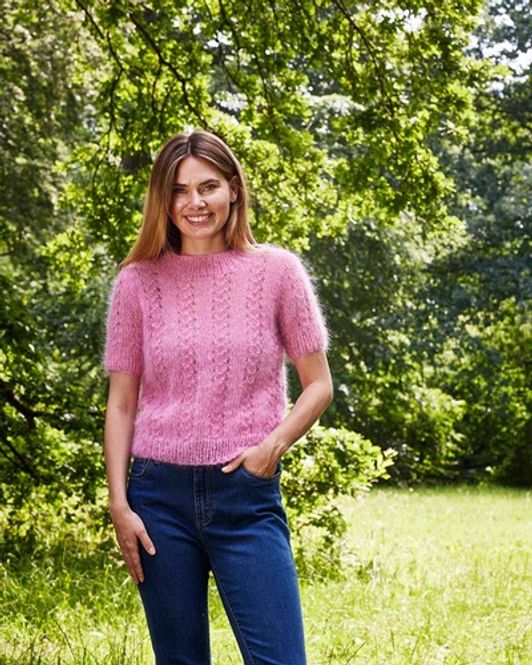 Hovedbilde Bluse med hullmønster i rader | Strikkepakke