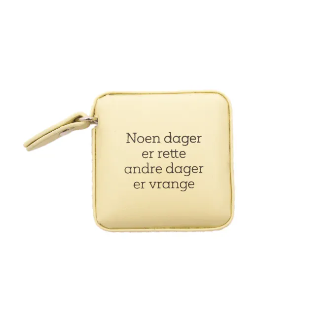 Hovedbilde Målebånd - Noen dager er rette....